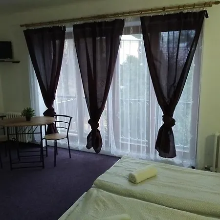 Almi Casa de hóspedes Doksy (Liberec)