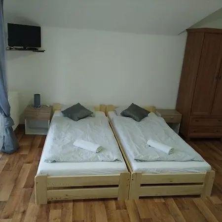 Casa de hóspedes Almi *